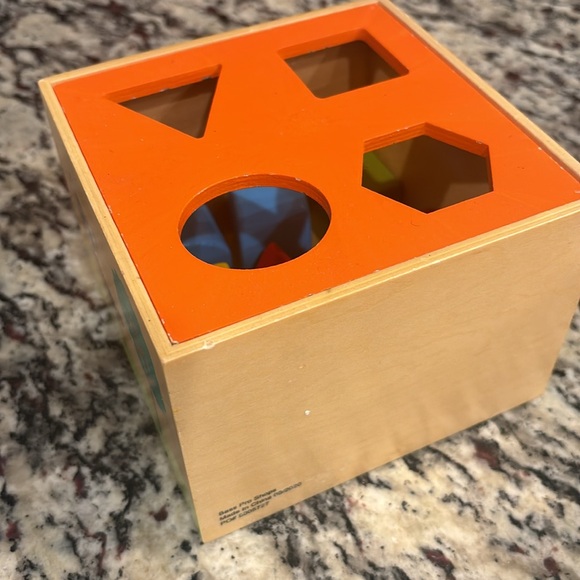 Wooden Block Toy - Picture 2 of 3